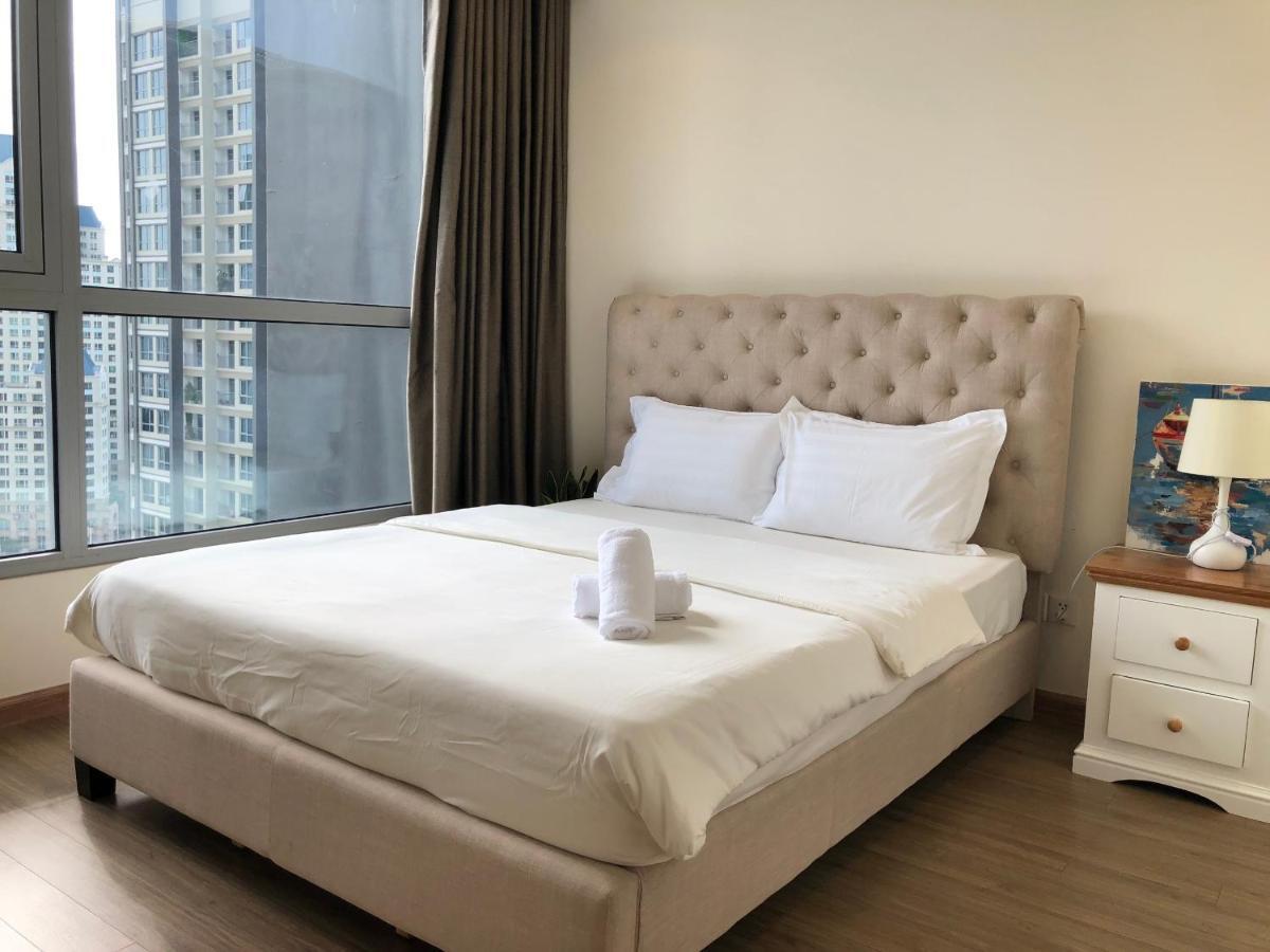 Vinhomes Central Park - Stylish And High Class Service Apartment - 10 Stars Ho Chi Minh Zewnętrze zdjęcie